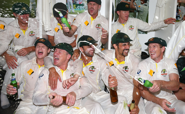 Australia-Ashes-Win-Celebration-628